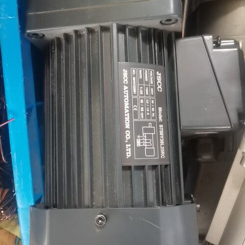 JSCC精研减速电机，型号S750Y38L25RC，380V( 议价）