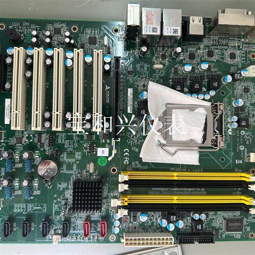凌华M-342工控机主板Q67主芯片上1155CPU支持二代