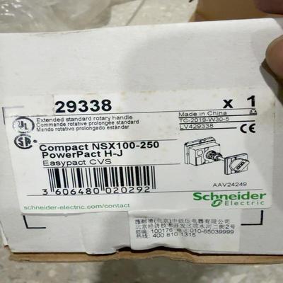 施耐德电气正品LV429338，适用于Compact(询价）