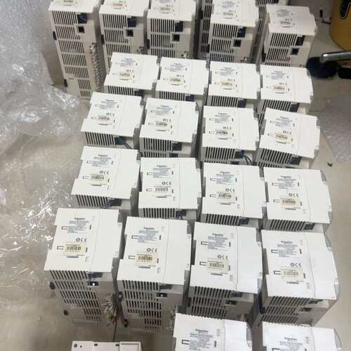 TM218LDA60DRN 10台，TM218LD( 议价）