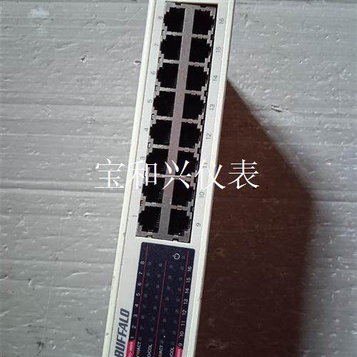 BUFFALO巴法洛交换机  电压100V  成色如图  二