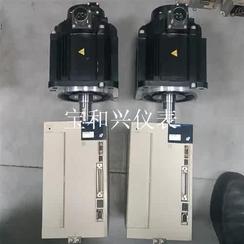 安川七系2KW伺服两套,驱动型号SGD7S-180A00A0