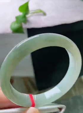 天然翡翠手镯