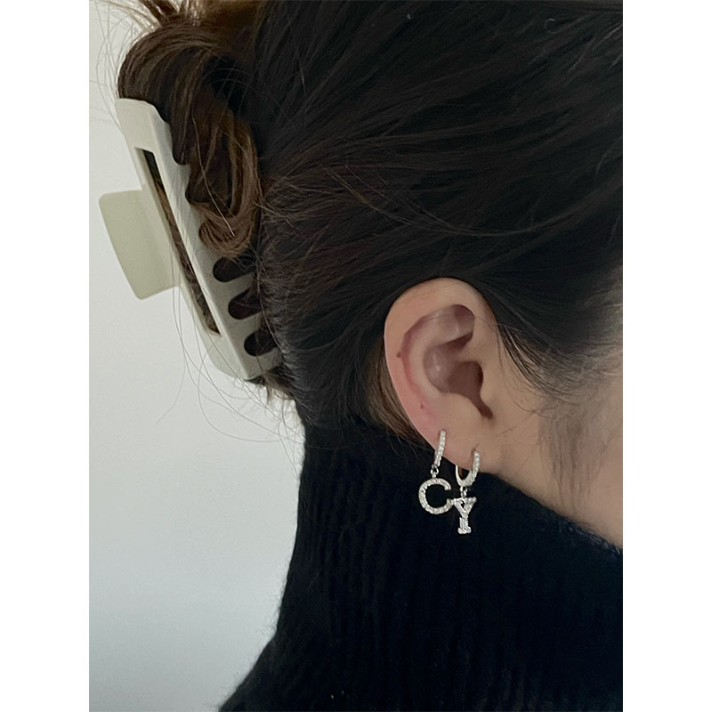 韩国字母耳钉时尚简约女耳饰耳环