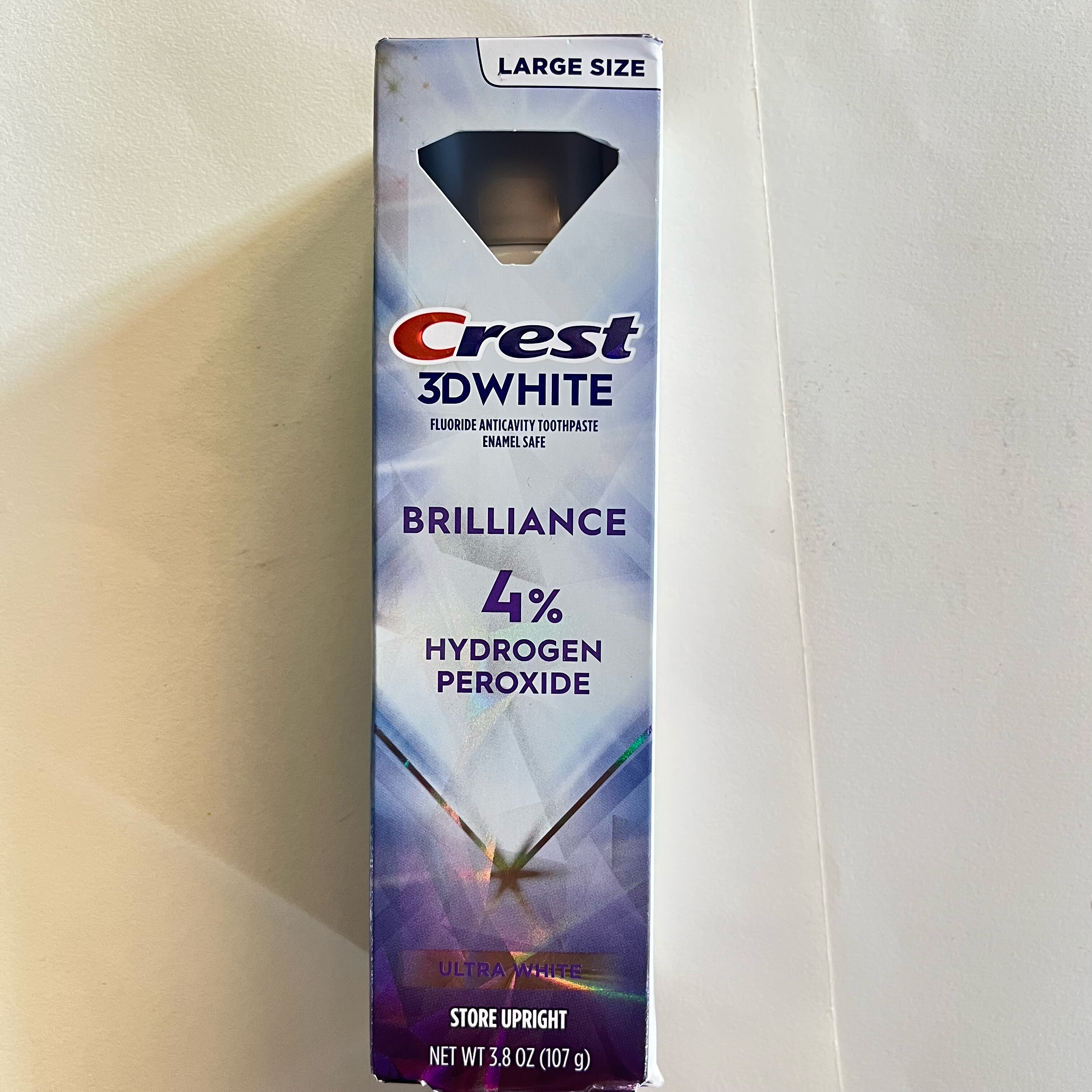 美国佳洁士牙膏Crest 3D White Brilliance Hydrogen Peroxide