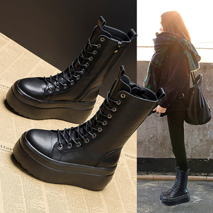 辣妹中筒马丁靴春秋厚底松糕机车白色靴子女2024年新款增高骑士靴