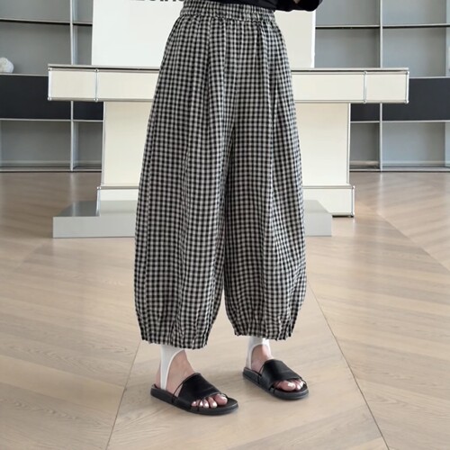 妍西家 诗歌兰女装26夏63145时尚黑白格子松紧腰九分裤宽松可退