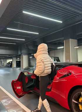 妍西家 诗歌兰女装25冬款19276百搭米白色连帽排骨显瘦羽绒外套女