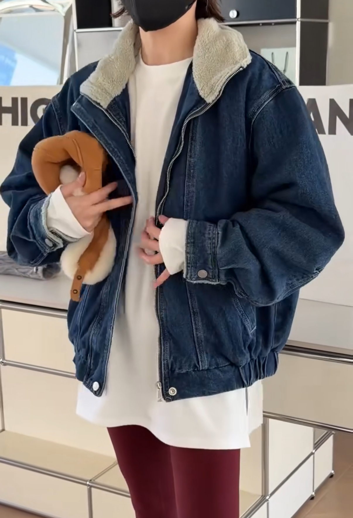 妍西家 诗歌兰女装25冬款58775时尚气质深蓝色加绒加厚牛仔棉外套