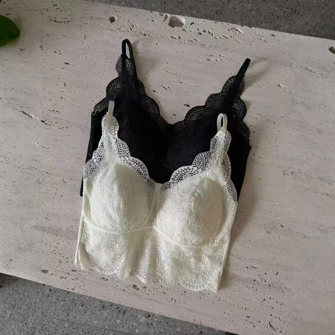 妍西家 诗歌兰女装26春夏款时尚百搭黑色拼蕾丝吊带背心美背抹胸