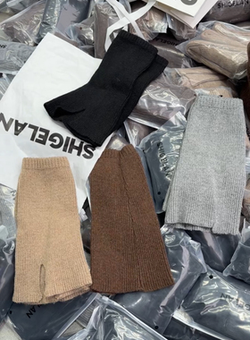 妍西家 诗歌兰女装25冬款25166时尚百搭多色开叉中筒袜套女袜子