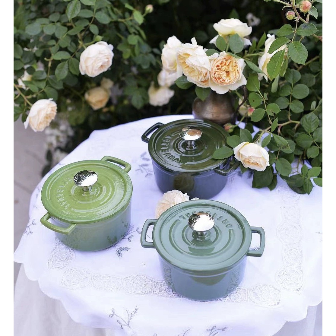 外贸出口14cm迷你铸铁珐琅锅进口珐琅炖奶锅煲汤锅宝宝辅食锅
