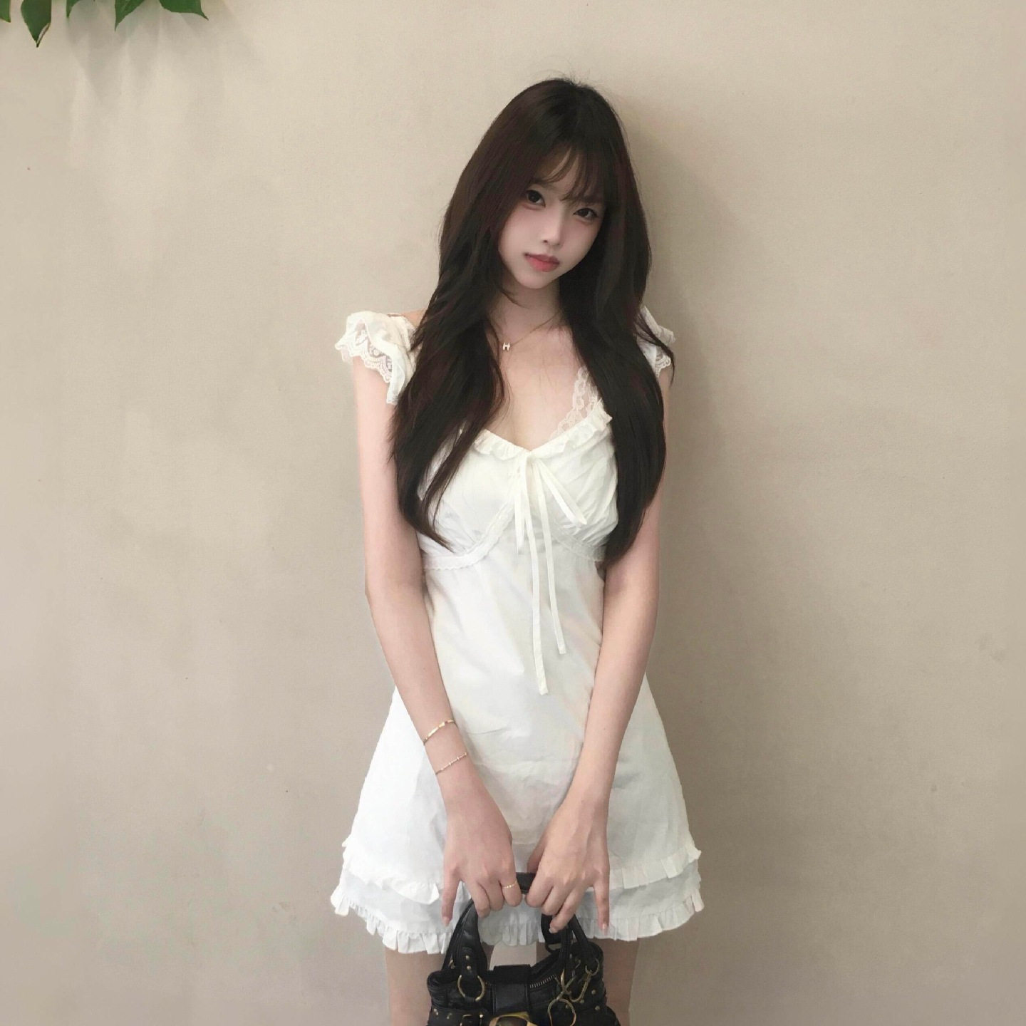 法式荷叶边小飞袖白色吊带连衣裙女夏季感气质显瘦初恋小白裙