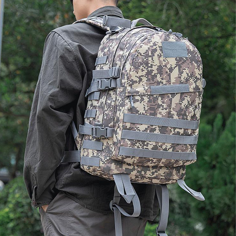 奥卡利户外背包迷彩双肩包男女徒步旅行背包军迷战术包防水登山包