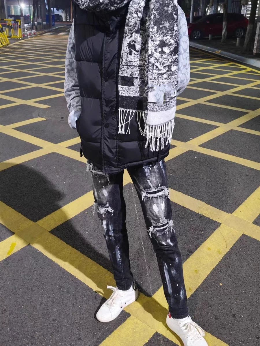 四季欧美牛仔裤男款水洗磨破洞补丁泼墨潮牌流行百搭痞帅小脚裤子