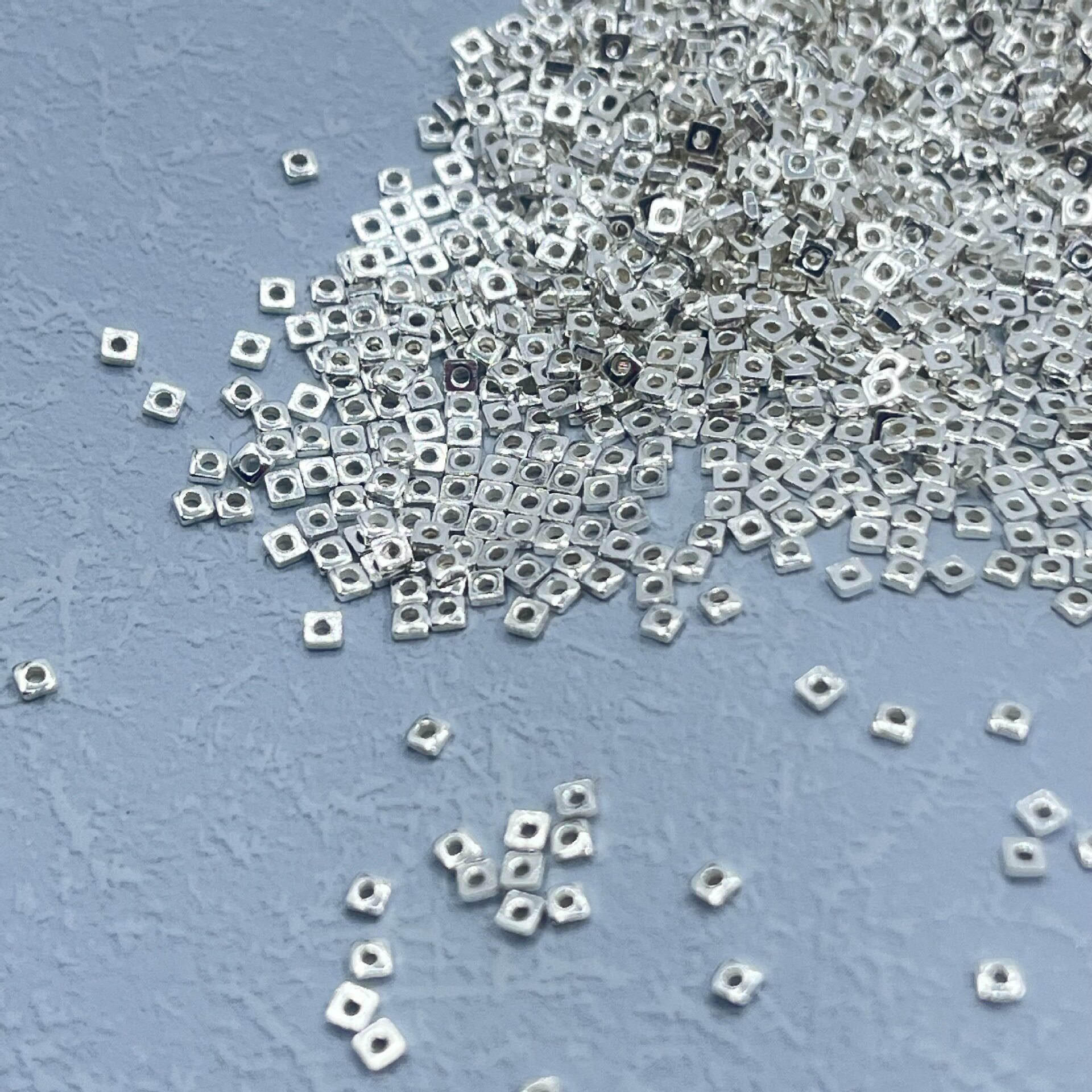 태국 수제 깨진 실버 루스 비즈 미니 불규칙한 분리 비즈 초극세 DIY 액세서리  팔찌 목걸이 소재