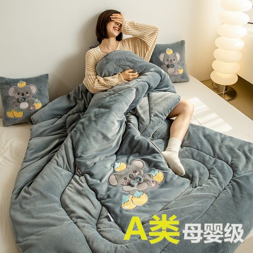 两用加厚抱枕被牛奶绒卡通靠垫被