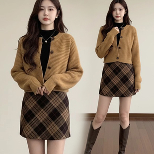 温柔套装 女装 裙秋冬微胖mm精致搭配显瘦设计感减龄三件套 大码 韩式