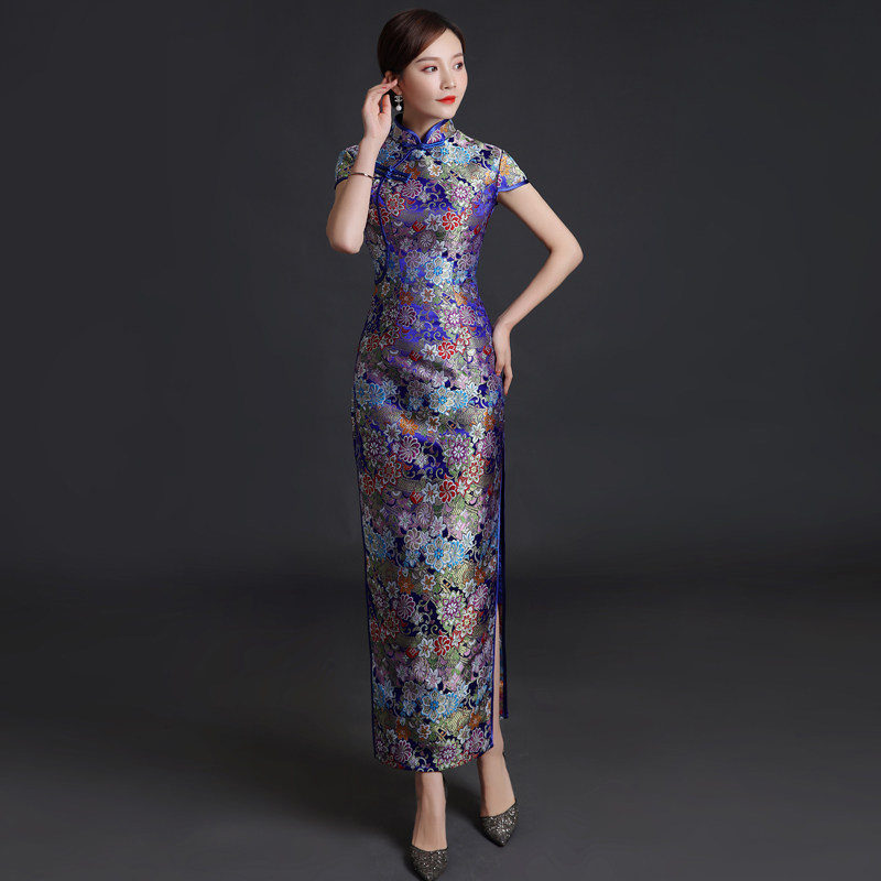 碎花改良版复古风走秀妈妈旗袍