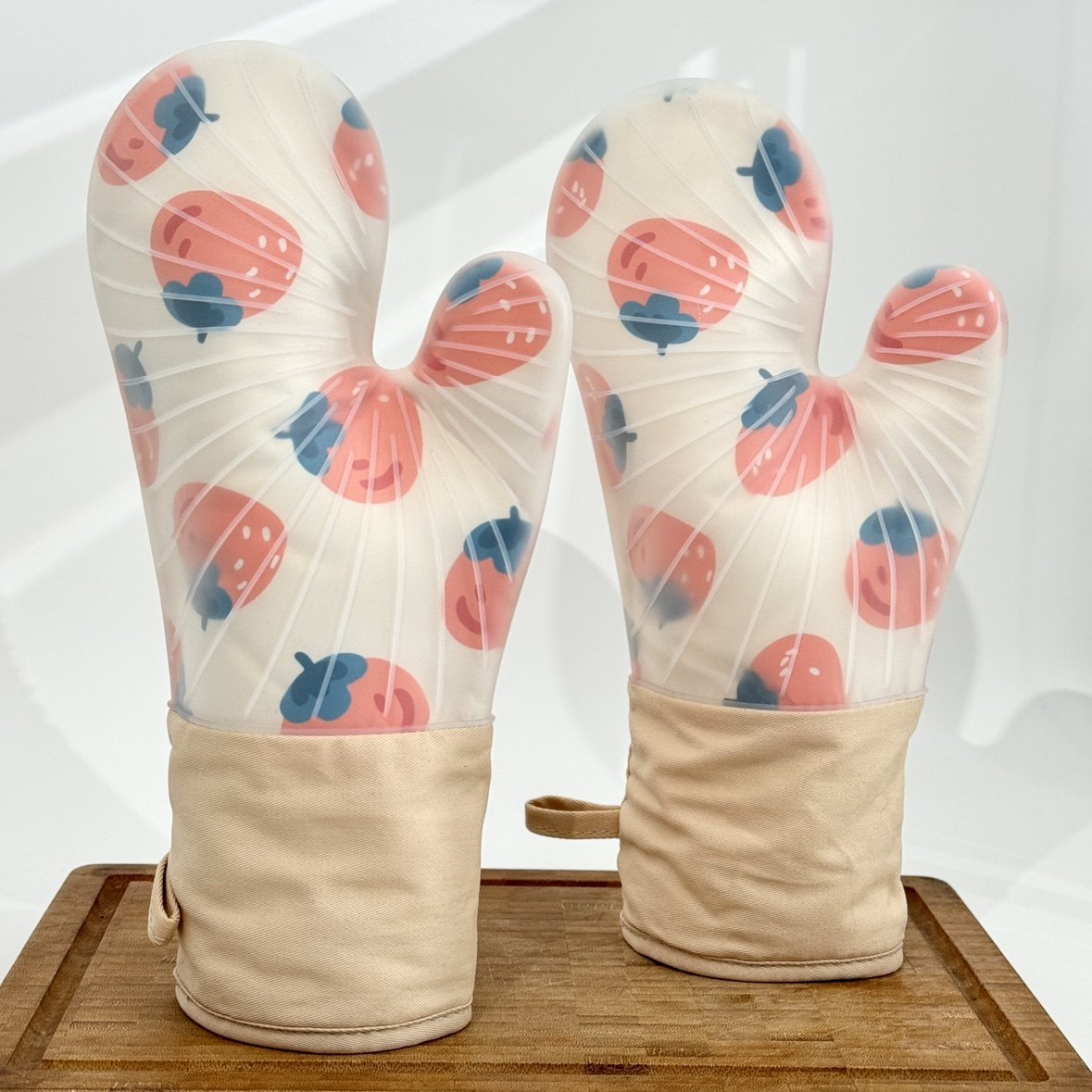 巧厨  三层加厚 硅胶隔热防烫手套无异味耐高温  防水防滑易清洗,厨房/烹饪用具,微波炉手套,淘宝优惠券,粉丝福利购,淘宝优惠卷