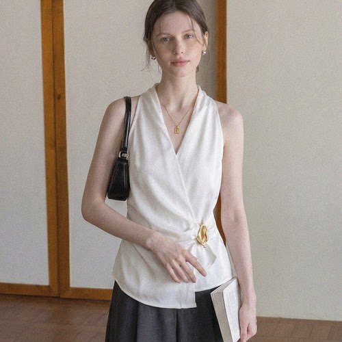 白色挂脖无袖背心吊带女夏新款外出洋气扭结美背收腰上衣