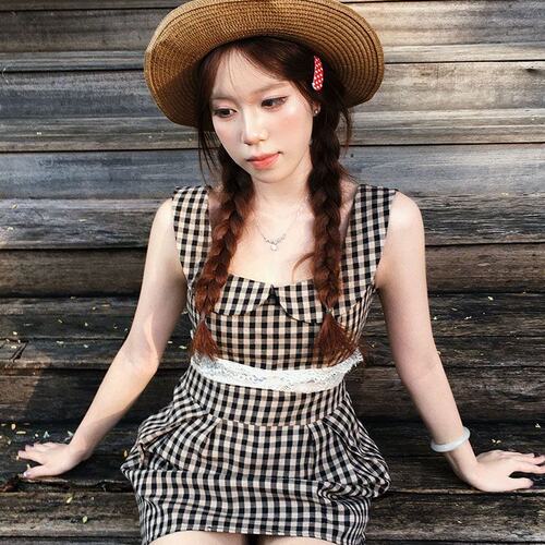 法式复古格子娃娃领无袖连衣裙子女夏小个子蕾丝收腰显瘦背心短裙