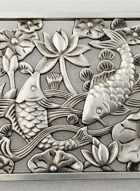 古玩仿古工艺品镀银做旧方形双鱼牌连年有鱼镂空异形花钱吉祥摆件