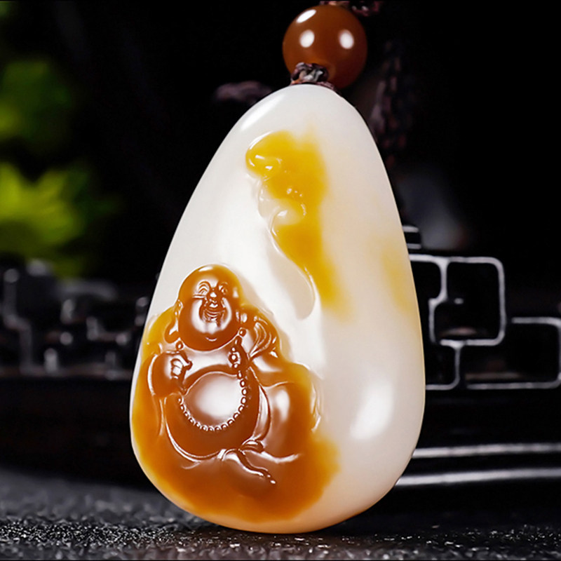 新疆郭磊作品和田玉且末金山料糖羊脂白玉笑佛挂件27.55克