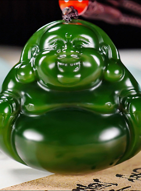 新疆大师郭磊作品和田玉俄料7号矿阳绿碧玉笑佛挂件23.20克