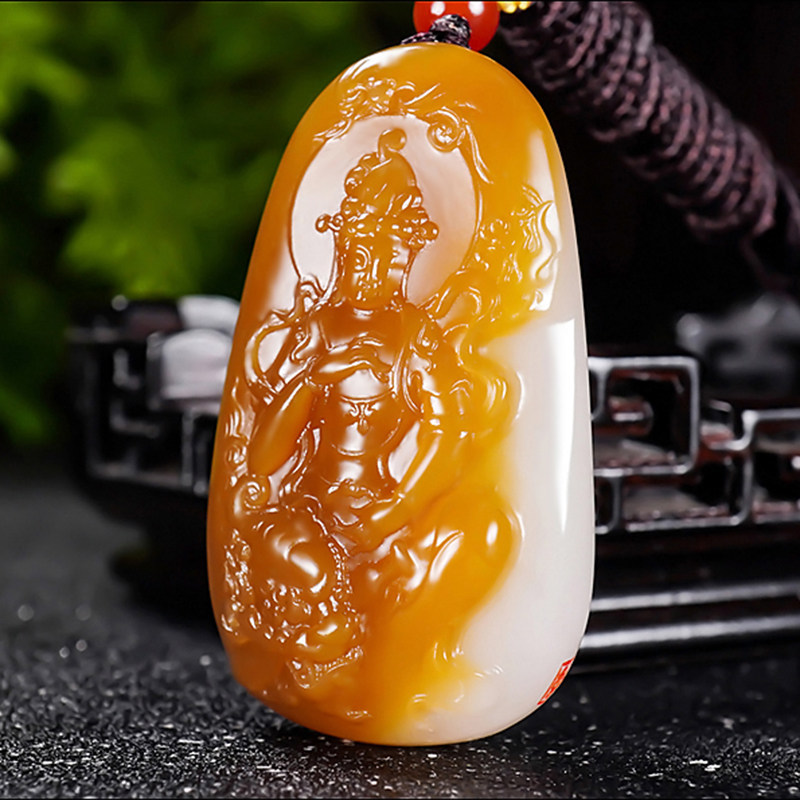 新疆大师张亚龙作品和田玉且末料糖羊脂白玉文殊菩萨挂件28.73克