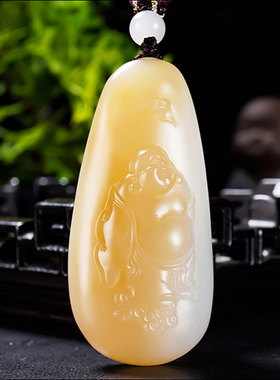 新疆大师张亚龙作品和田玉且末料糖羊脂白玉笑佛挂件24.13克