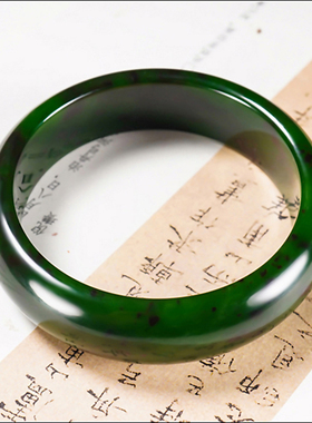 新疆冯立辉作品和田玉俄料7号矿红皮老料碧玉手镯68.85克内径57mm