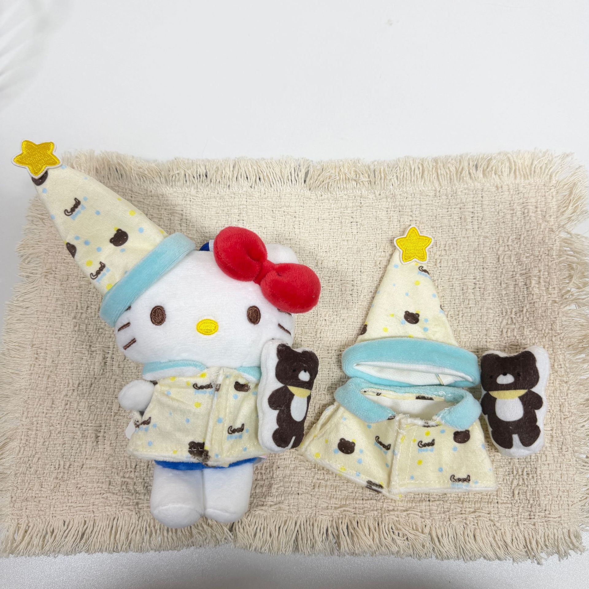 日本爆款娃衣HelloKitty图片