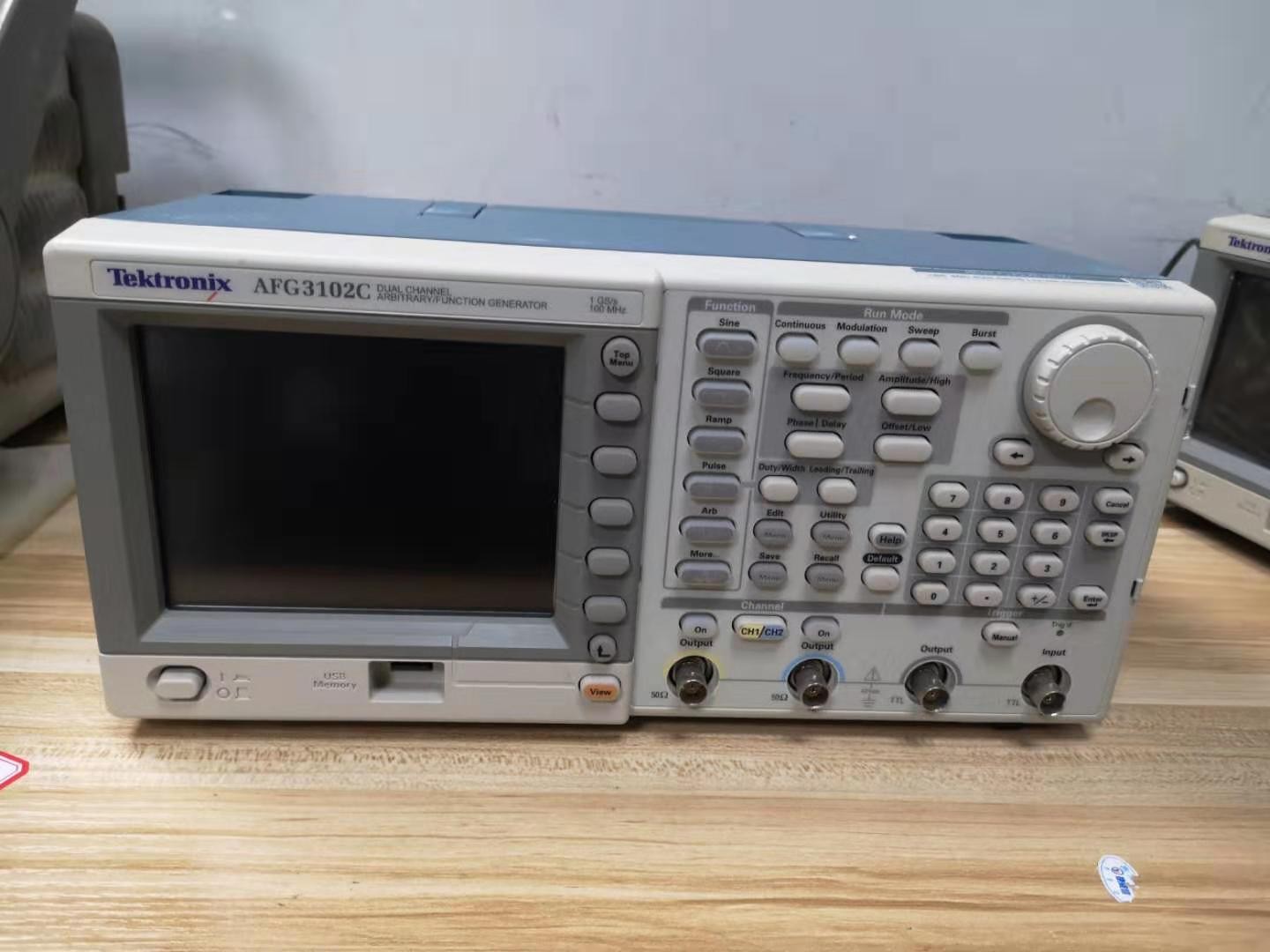 Tektronix泰克AFG3101函数发生器