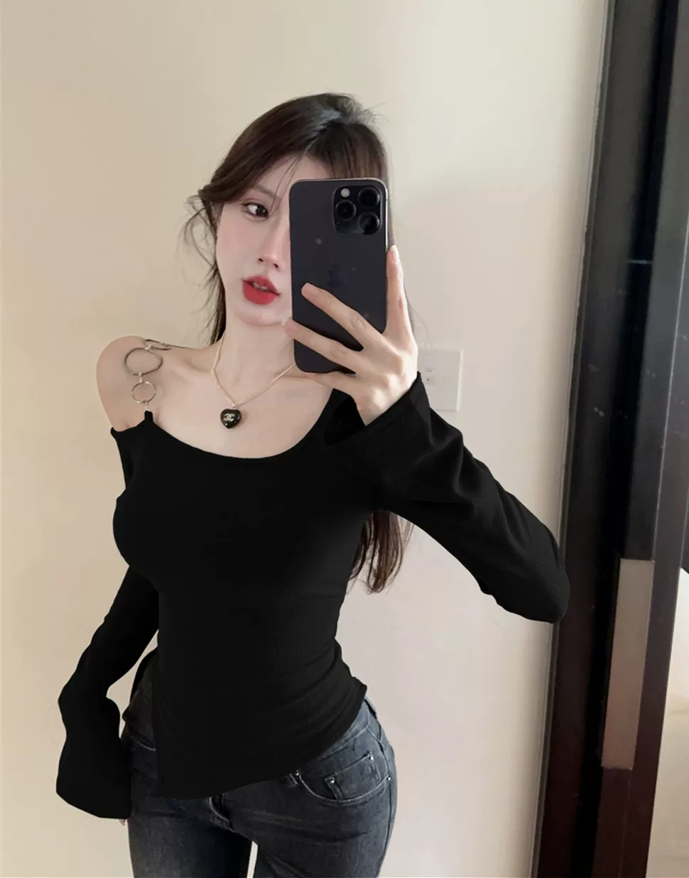 Осенняя вязанаяBODY-дизайн облегающий крой, slim fit, тренд сезона