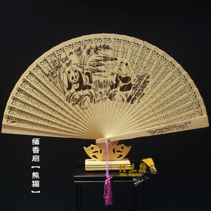 中国风折叠扇子 香木扇女式 工艺礼品扇盒 缅香扇 带香味镂空檀香