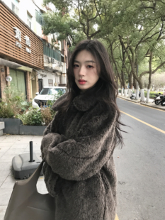 鱼没放 皮草保暖外套 复古中长款