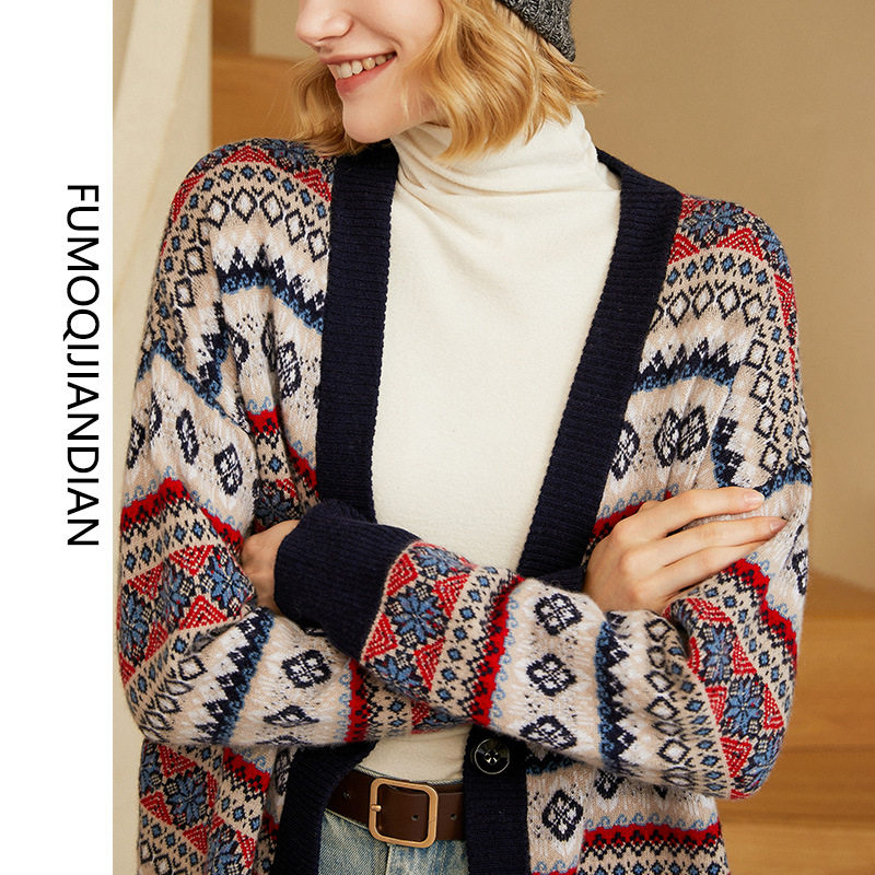 复古民族风慵懒范十足！净羊绒开衫女V领加厚中长款羊绒毛衣外套