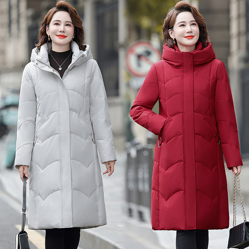 2024羽绒服女中长款冬季新款宽松显瘦连帽大码白鸭绒妈妈外套