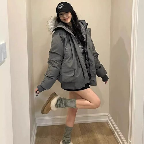 大鹅羽绒服01飞行员夹克男女款2025冬季连帽大毛领休闲外套情侣款