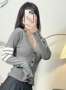 春秋季2025新款女装针织开衫灰色爆款毛衣短款小个子香风tb外套女