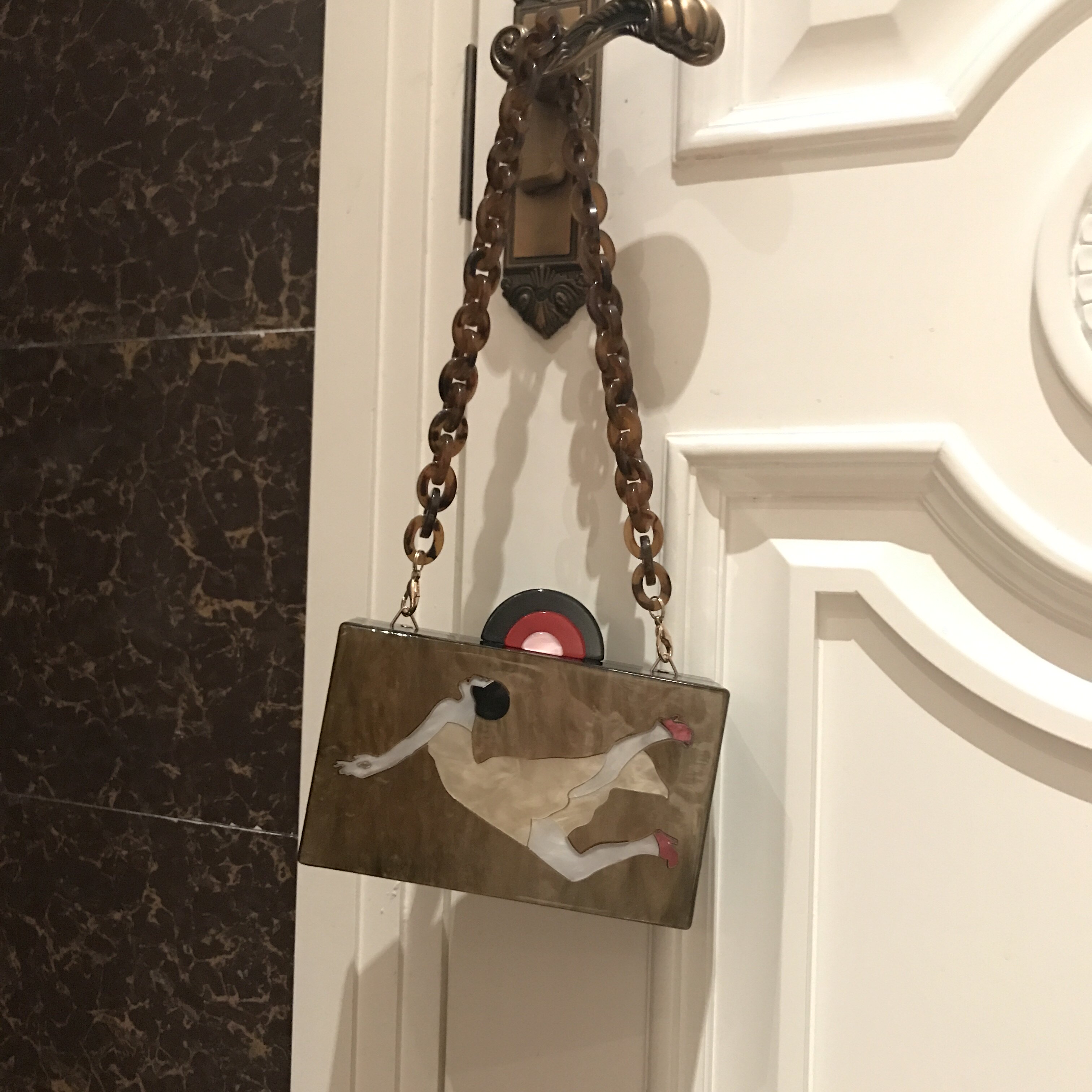 甘味日和 Vintage美人亚克力玳瑁链条包复古盒子手拿晚宴包古董包在类目 箱包皮具/热销女包/男包, 女士包袋中 - 来自Buy2taobao.com提供专业的淘宝代购服务