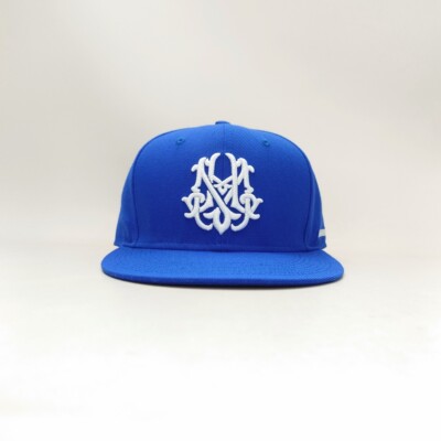 highmindsclothing BLUE EMBRACE FITTED CAP 街头潮牌全封嘻哈帽