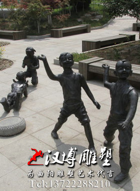 玻璃钢小孩户外景观主题雕塑