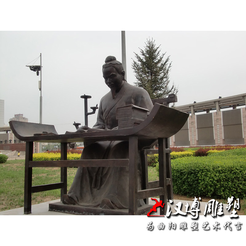 玻璃钢仿铜古代人物雕塑校园文化广场铸铜苏洵读书场景雕塑定制做