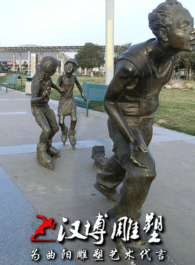 玩滑板小孩玻璃钢商业街人物雕塑