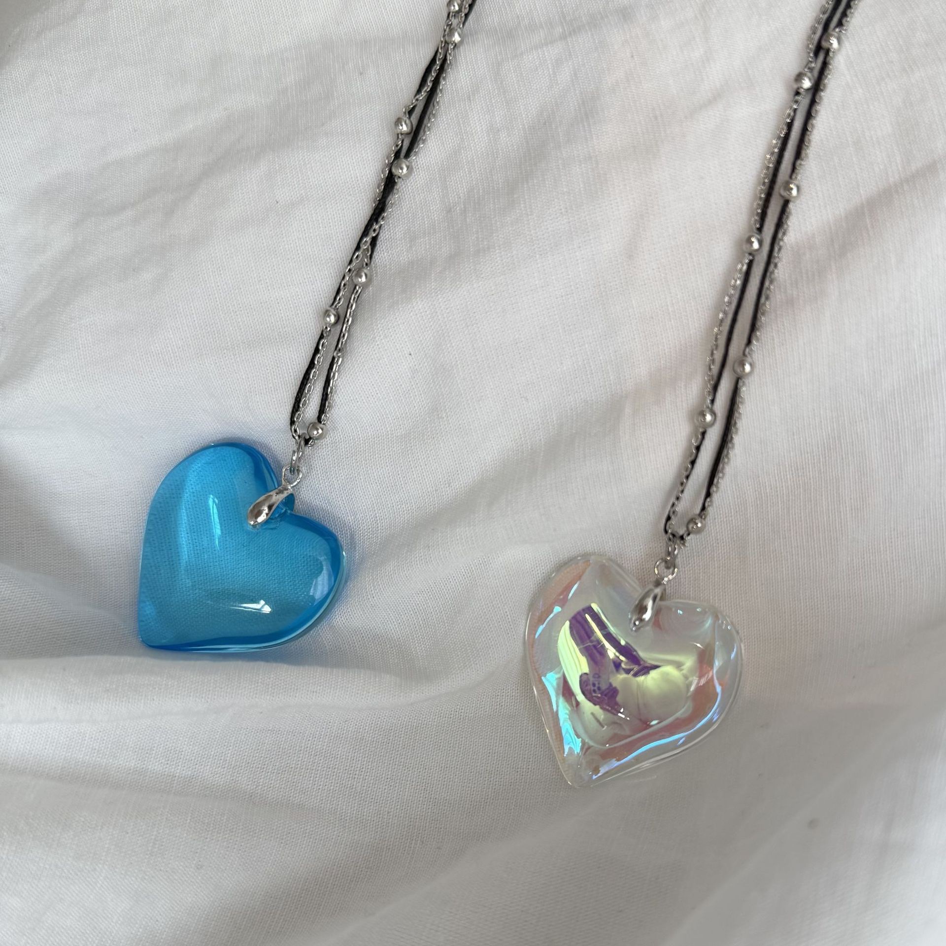 韩国小众设计透明彩色爱心长项链