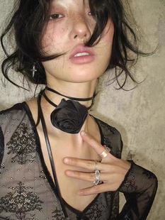 BKP曼谷公园「颈间玫瑰」绸缎复古纯欲山茶花choker秋冬百搭项圈