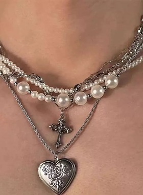 小众复古十字架珍珠爱心钛钢项链