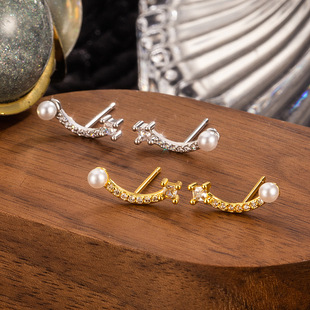 2026新款女小众设计镶钻笑脸耳钉女时尚简约仿珍珠小清新气质耳饰